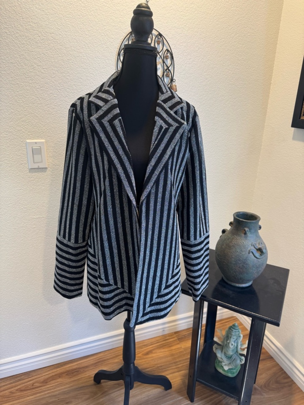 Striped Shimmering Open-Front Blazer Jacket - Black & Silver